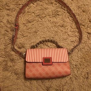 Guess shoulder bag purse
